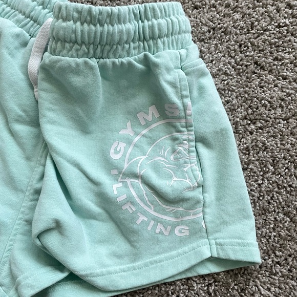 Gymshark legacy shorts - Picture 3 of 4